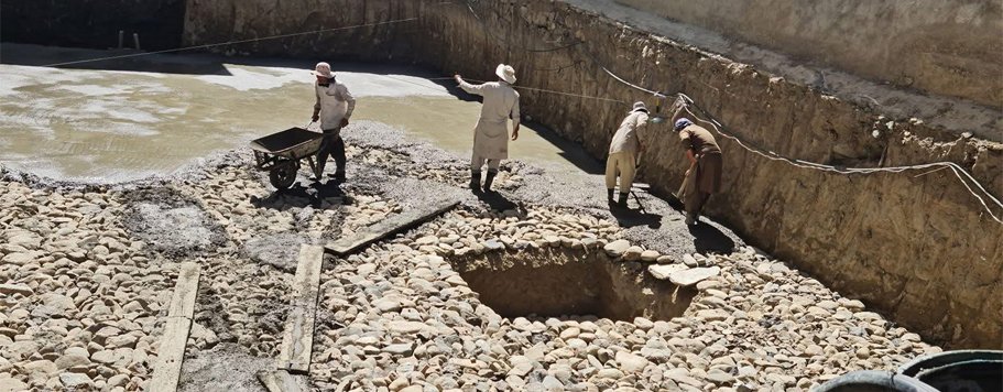 Riverfront Commercial Plaza